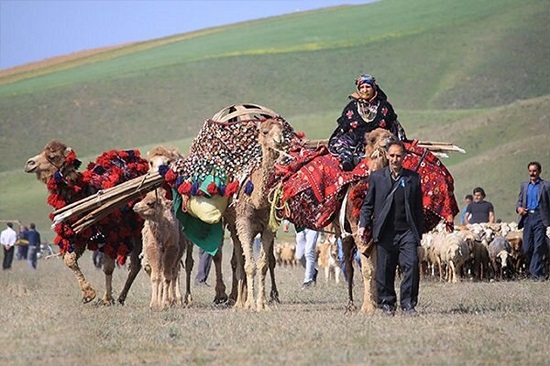 به چه کسانی عشایر می گویند کلاس سوم