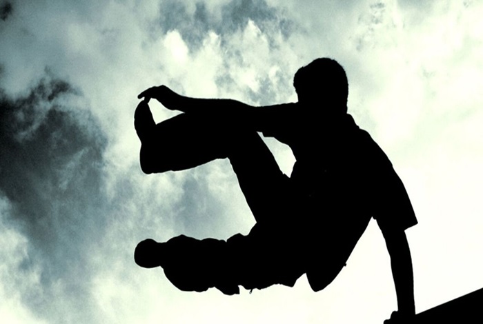 تحقیق در مورد ورزش پارکور (Parkour) و تاریخچه پیدایش آن