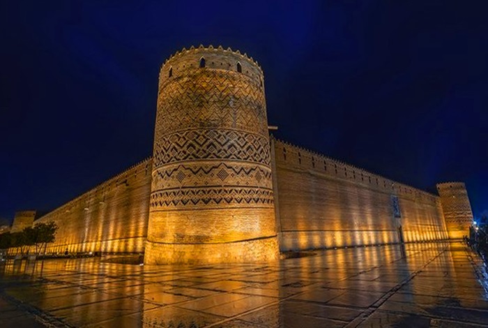 تحقیق در مورد ارگ کریم خان شیراز